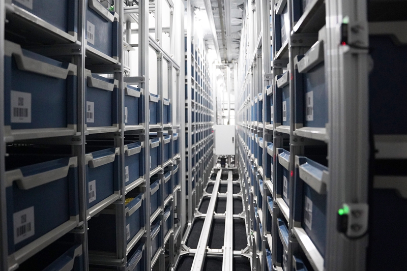 20251202 门诊药房搬家7.jpg 20251202 门诊药房搬家7.jpg