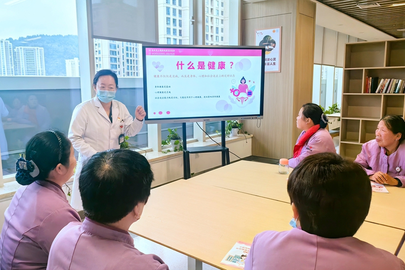 20260313 妇科三八节 保洁活动1.jpg