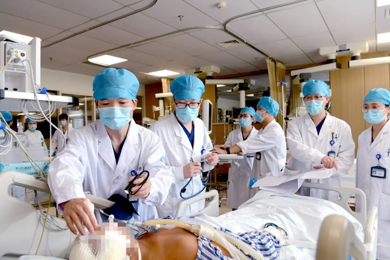 20260424 重点学科ICU小图08.jpg