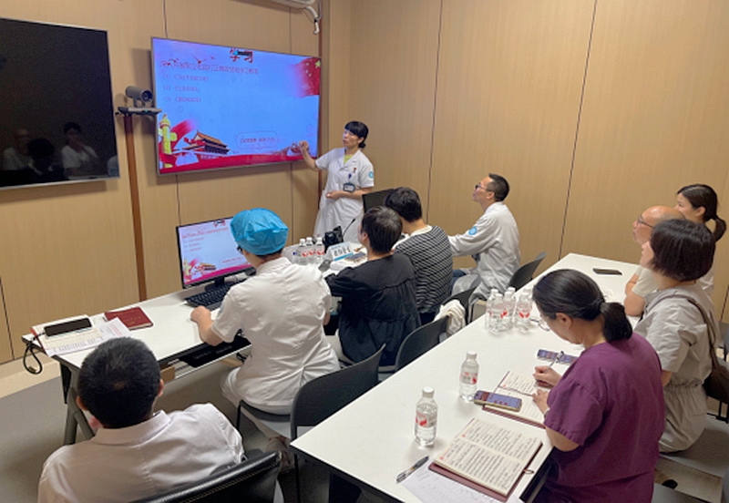 7月主题党日活动照片68_副本.jpg 7月主题党日活动照片68_副本.jpg