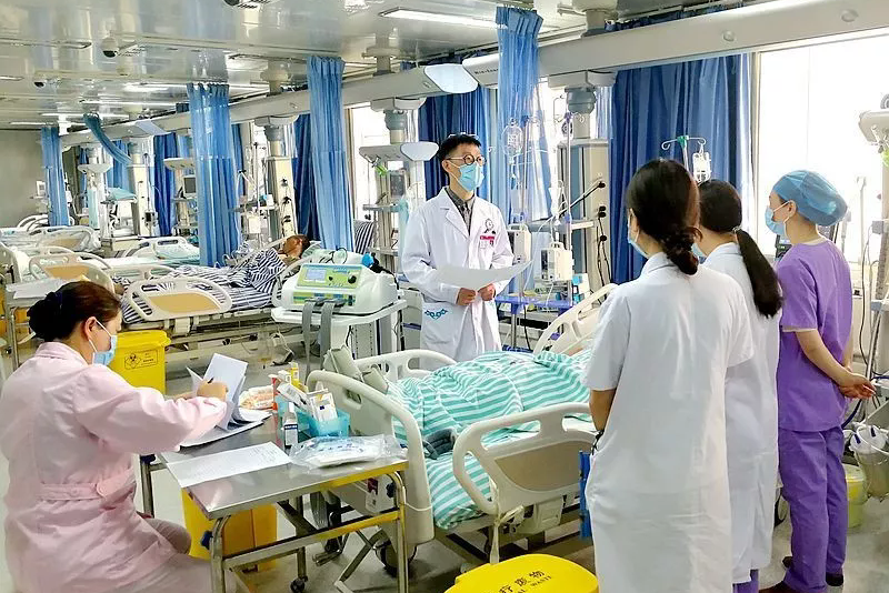 董服波在茂县帮扶icu.png 董服波在茂县帮扶icu.png