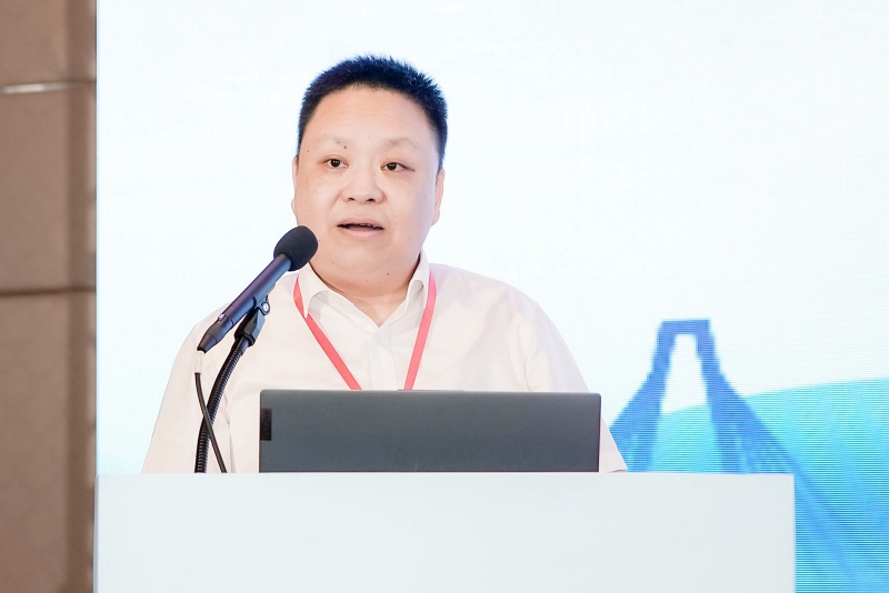 4 董寅.jpg 4 董寅.jpg