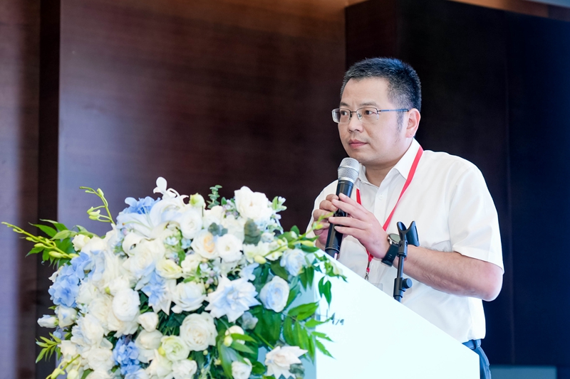 6 徐飞鸿.jpg 6 徐飞鸿.jpg