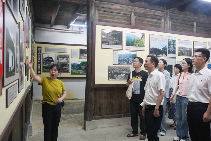 0701 七一活动 仙居05.jpg