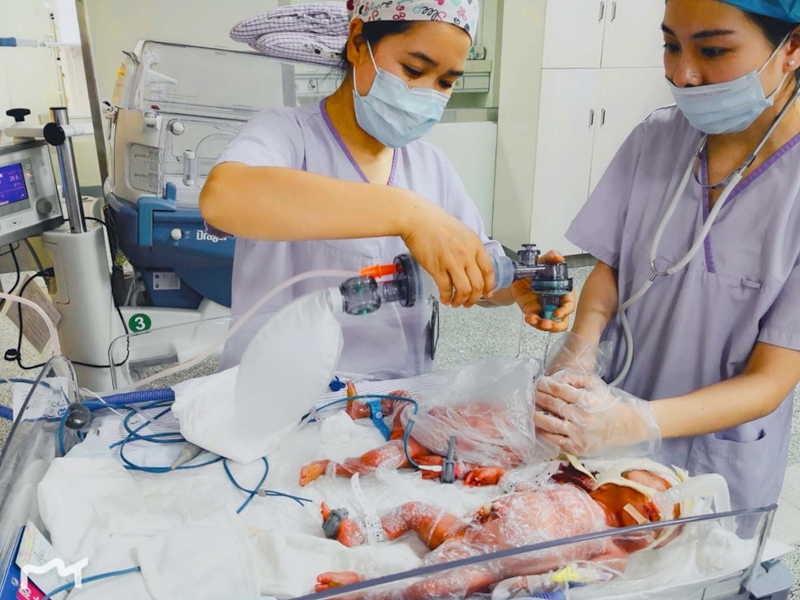 新生儿科脐静脉4.jpg 新生儿科脐静脉4.jpg