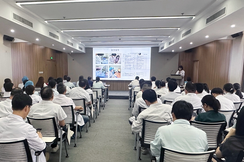 20240612 实习生毕业13.jpg 20240612 实习生毕业13.jpg