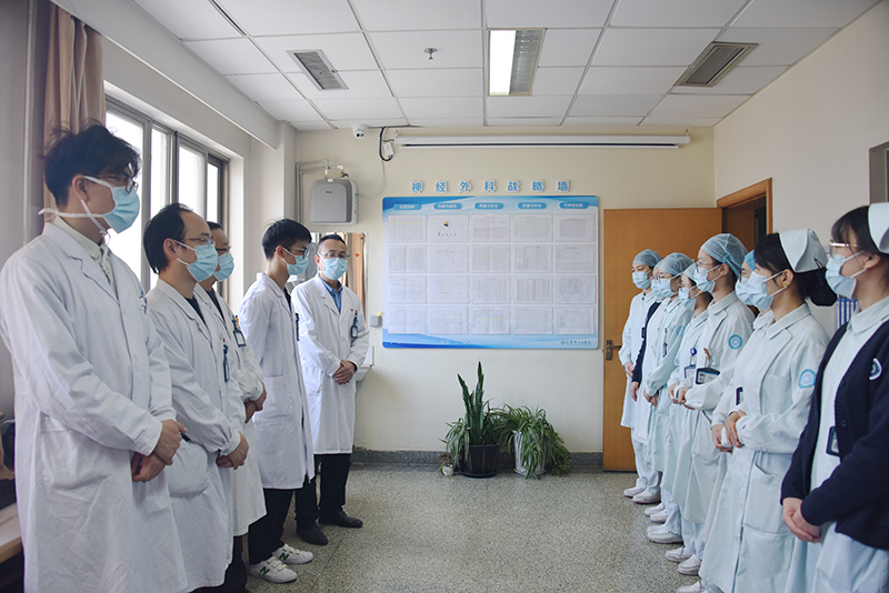 DSC_1124-2.jpg DSC_1124-2.jpg