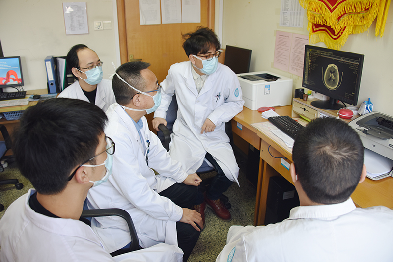 DSC_1134-2.jpg DSC_1134-2.jpg