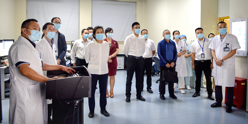 综合组影像中心.jpg 综合组影像中心.jpg