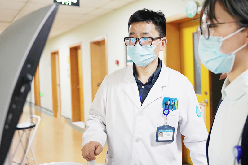 王远平  工作照.jpg