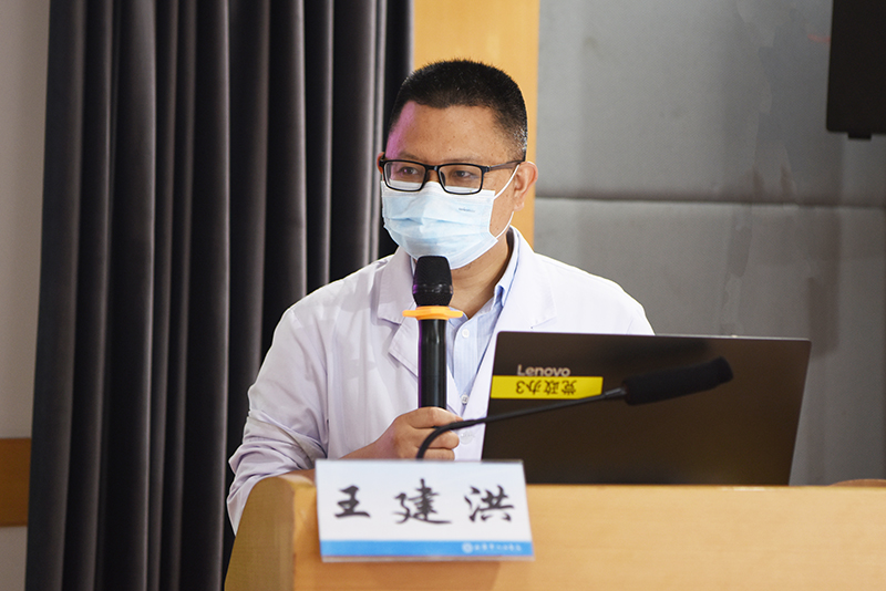 DSC_4606-2.jpg DSC_4606-2.jpg