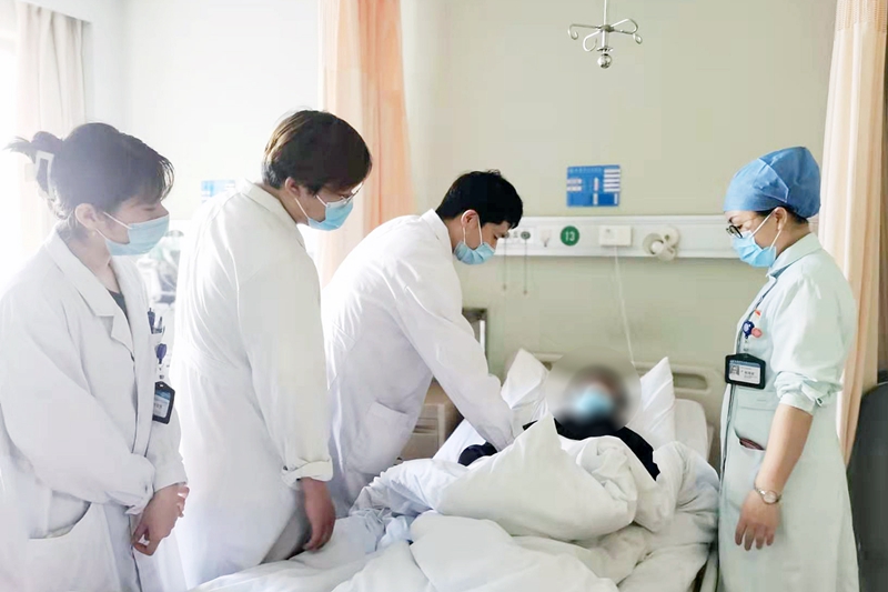 0412 误吞磁力珠1.jpg