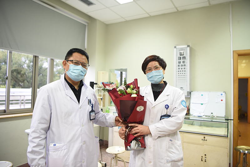 DSC_8228-2.jpg DSC_8228-2.jpg