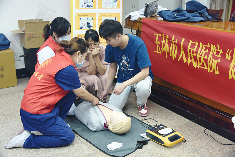 DSC_9953-2.jpg DSC_9953-2.jpg