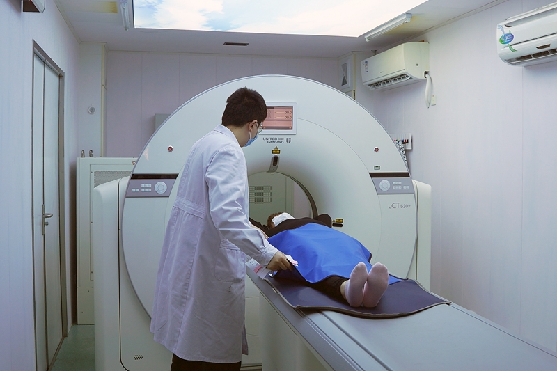 0322 移动CT车3.jpg