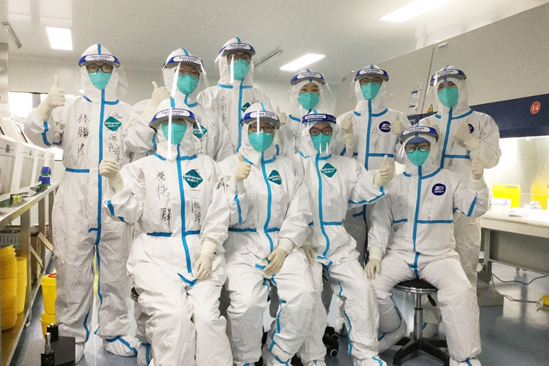 0106 迎接杨合慧2.jpg