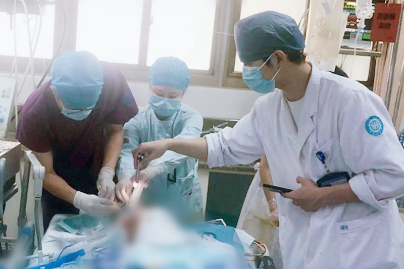 0712 ICU 多发伤2.jpg 0712 ICU 多发伤2.jpg