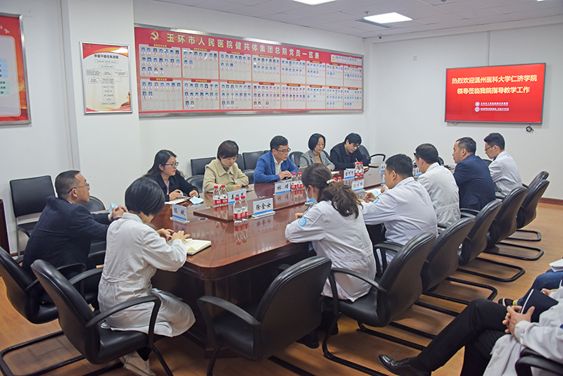 DSC_6195-2.jpg DSC_6195-2.jpg