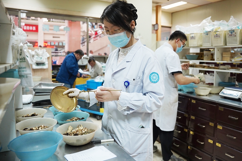 20240501 五一劳动节20.jpg 20240501 五一劳动节20.jpg