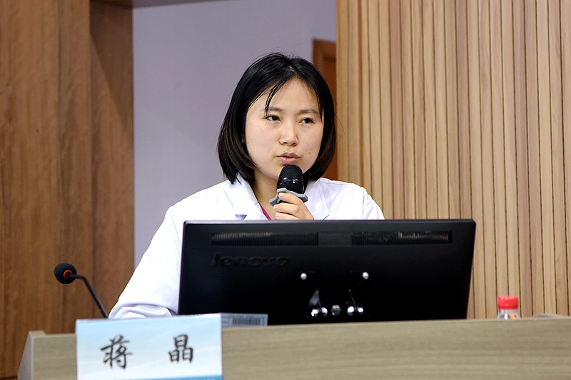 蒋晶.jpg 蒋晶.jpg