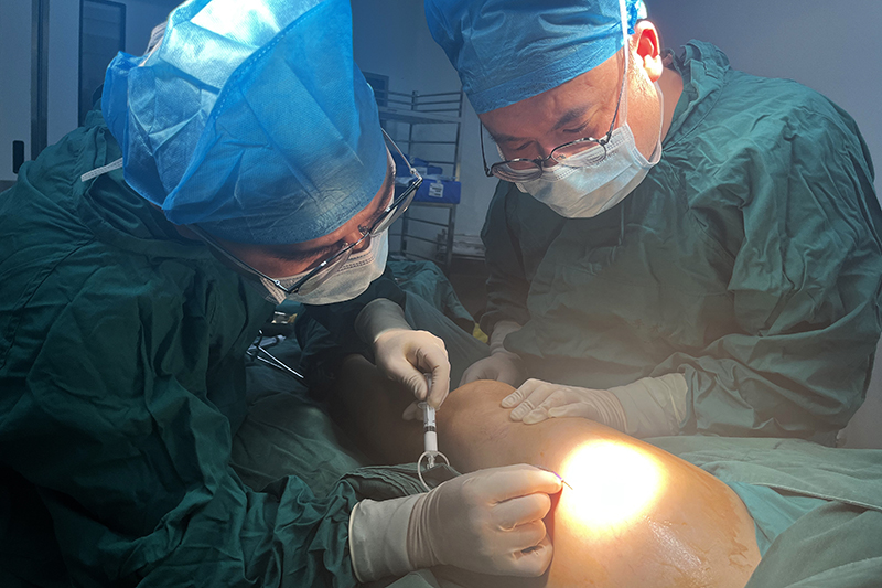 手术.jpg 手术.jpg