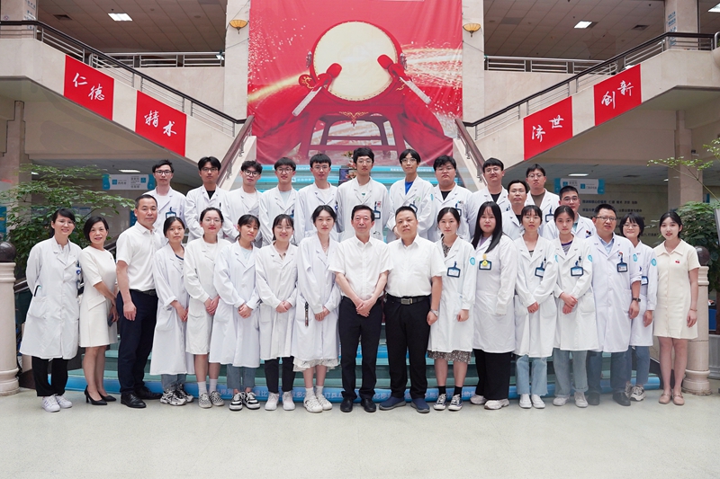 0614 临床实习生毕业16.jpg