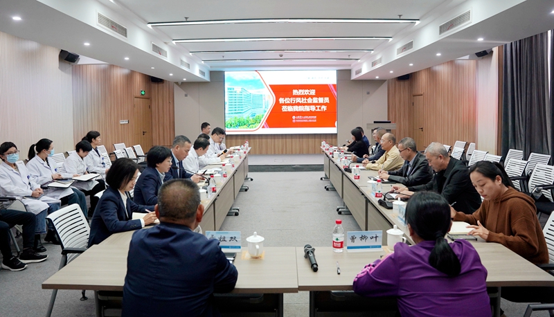 会场.jpg 会场.jpg