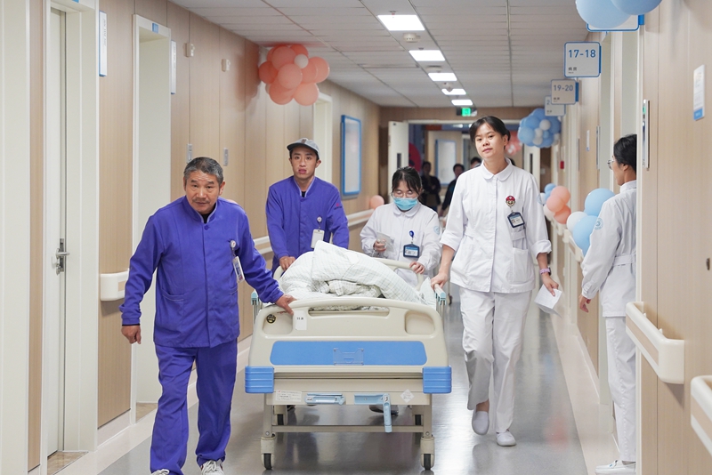 20241025 产科搬迁34.jpg