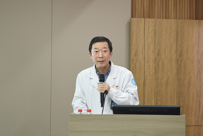 DSC_3986-2.jpg DSC_3986-2.jpg