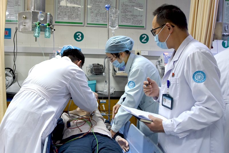 胸部损伤.jpg 胸部损伤.jpg