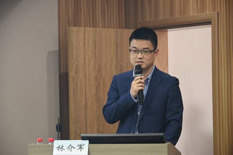 DSC_8484-2.jpg DSC_8484-2.jpg