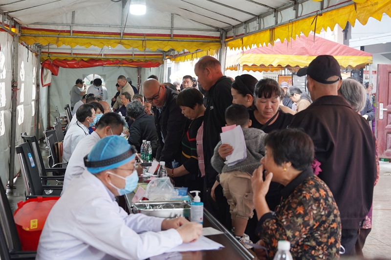 20241114 龙溪下乡义诊41.jpg 20241114 龙溪下乡义诊41.jpg