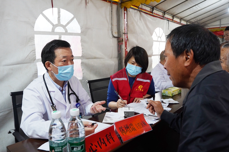 20241114 龙溪下乡义诊15.jpg 20241114 龙溪下乡义诊15.jpg