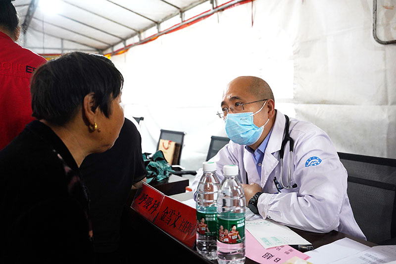 20241114 龙溪下乡义诊42.jpg 20241114 龙溪下乡义诊42.jpg