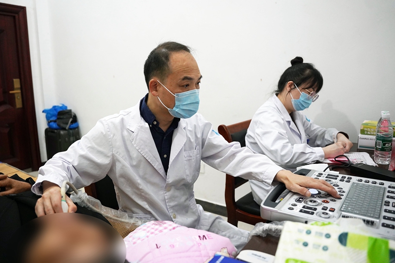 20241114 龙溪下乡义诊19.jpg 20241114 龙溪下乡义诊19.jpg