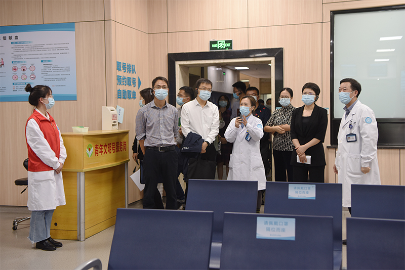 DSC_7098-2.jpg DSC_7098-2.jpg