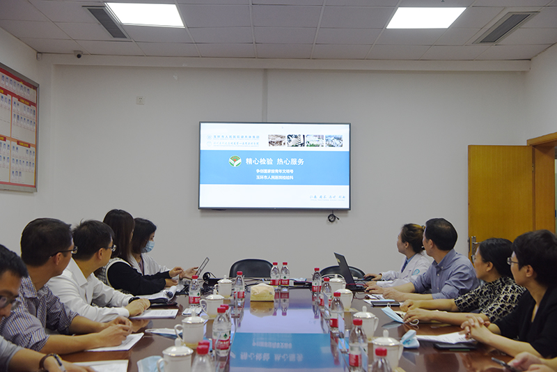 DSC_7114-2.jpg DSC_7114-2.jpg