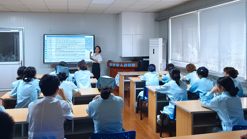 2023新护士岗前培训33.jpg
