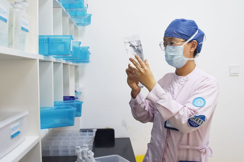 林丹丽_副本.jpg 林丹丽_副本.jpg