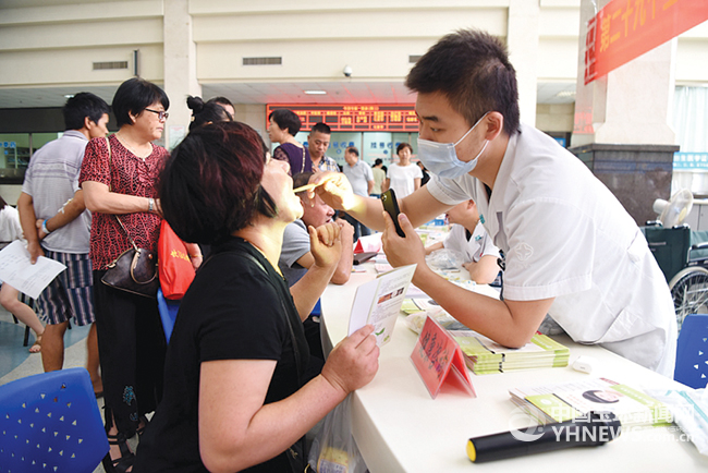 00300163260_949de4f1.jpg 00300163260_949de4f1.jpg