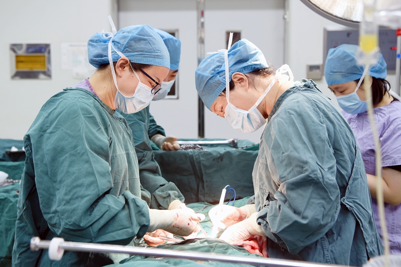 许敏2.jpg 许敏2.jpg