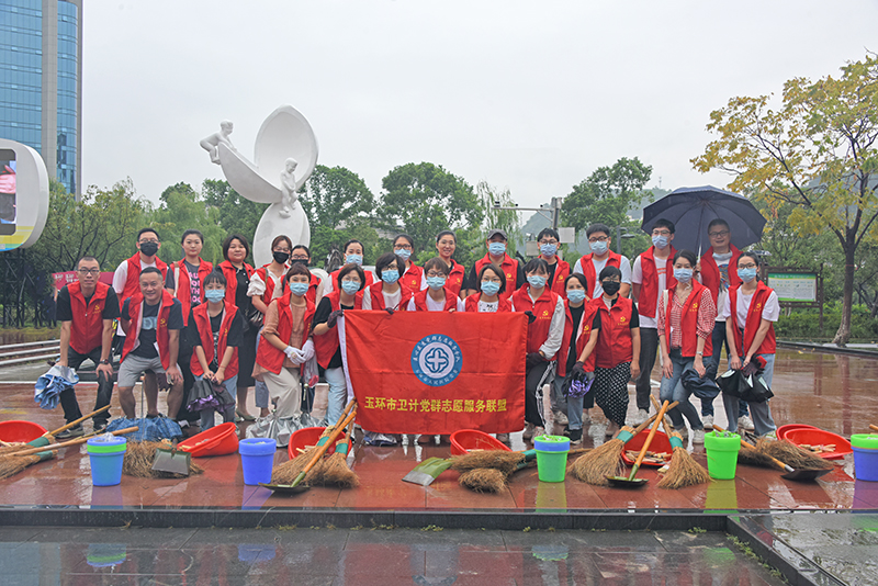 DSC_2752-2.jpg DSC_2752-2.jpg