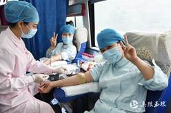 clip_image002.jpg 说明: 无偿献血