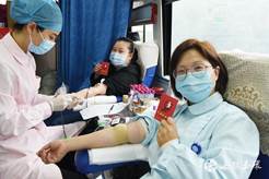 clip_image004.jpg 说明: 无偿献血