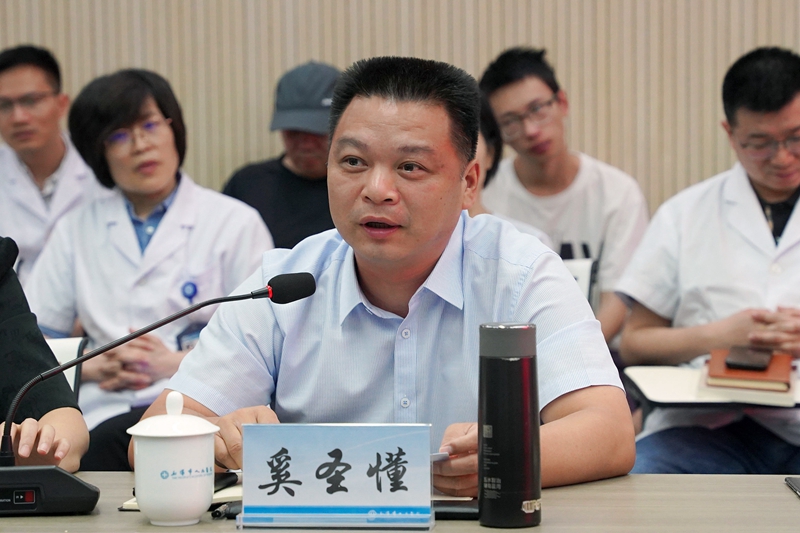 20250901 杭州医学院调研13.jpg