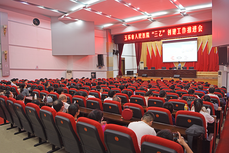 DSC_1743-2.jpg DSC_1743-2.jpg