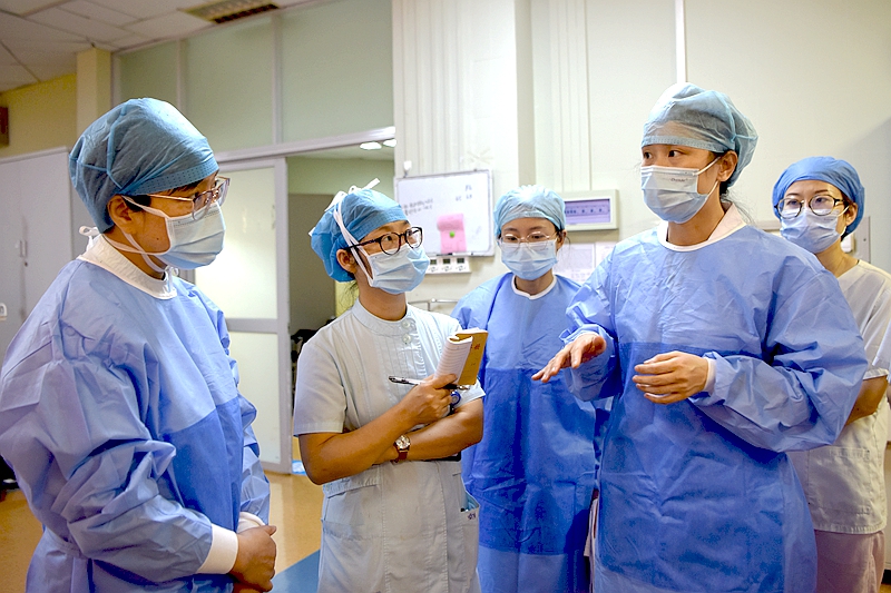 产科病区.jpg 产科病区.jpg