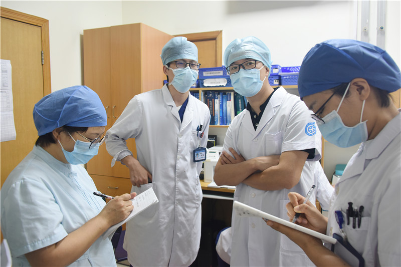 急诊 2.jpg 急诊 2.jpg