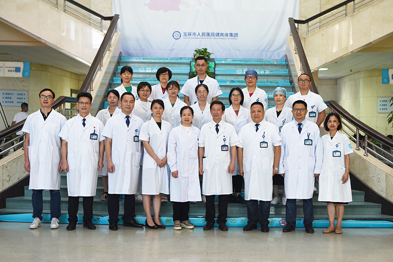 合照(1).jpg 合照(1).jpg