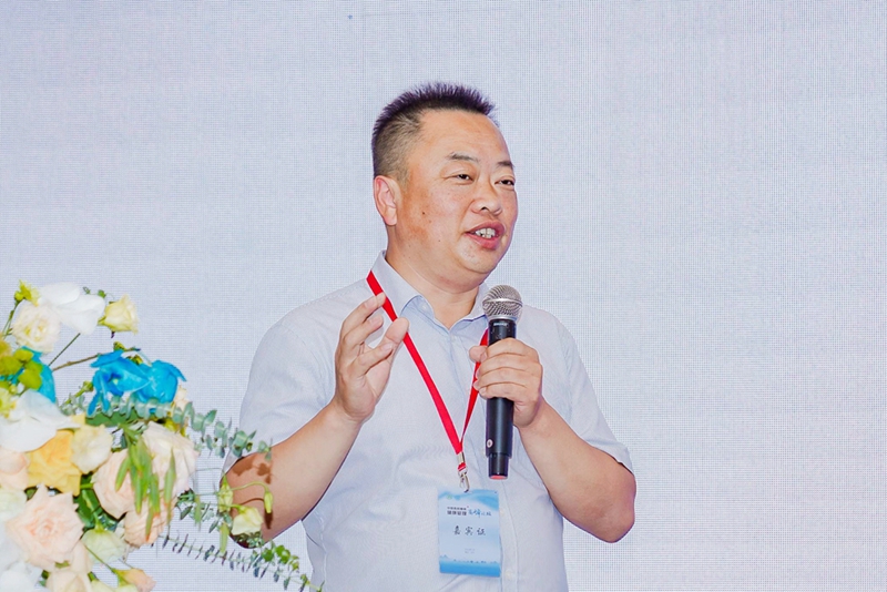 5 刘海斌5.jpg 5 刘海斌5.jpg